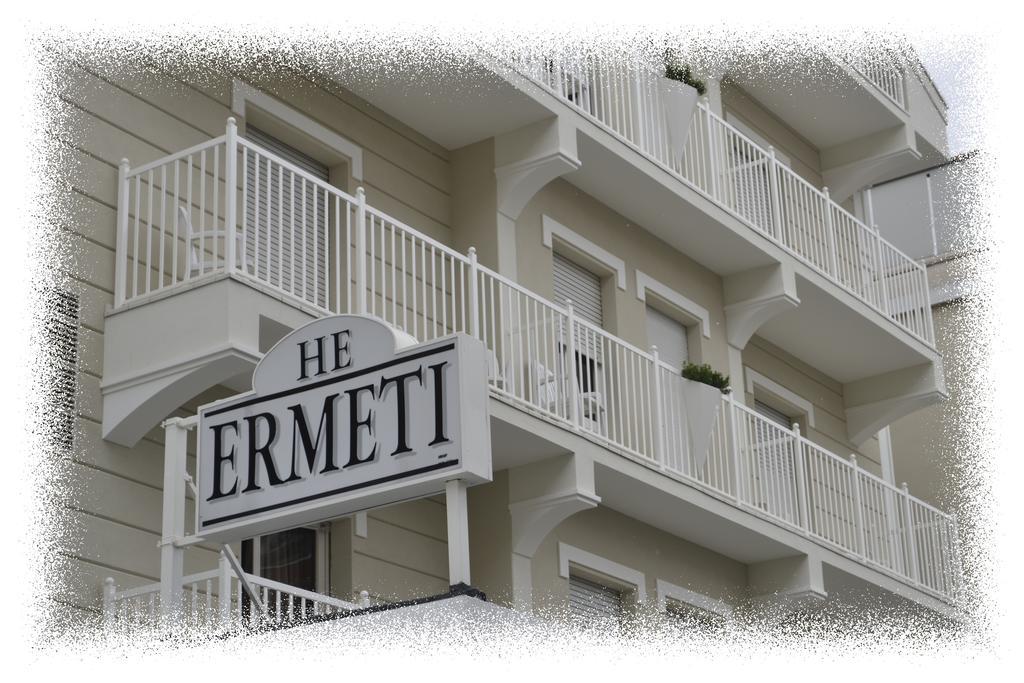 Hotel Ermeti B&B Brunch Riccione Exteriör bild